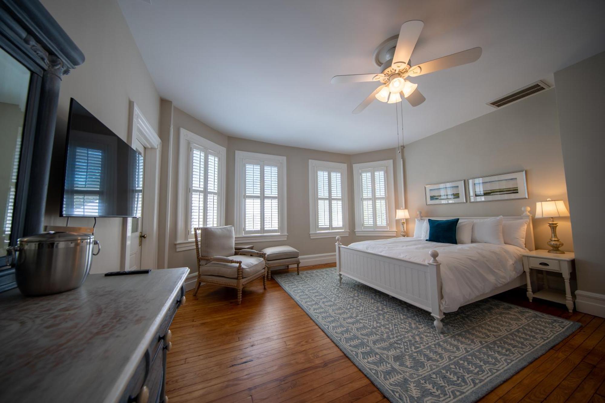 The Edenton Collection-Captain'S Quarters Inn Rum bild